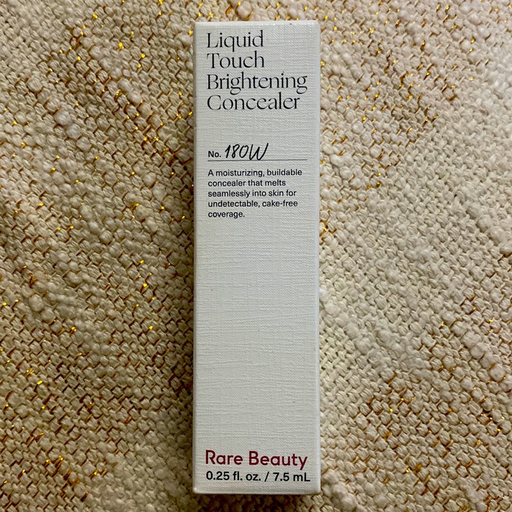 Rare Beauty Brightening concealer